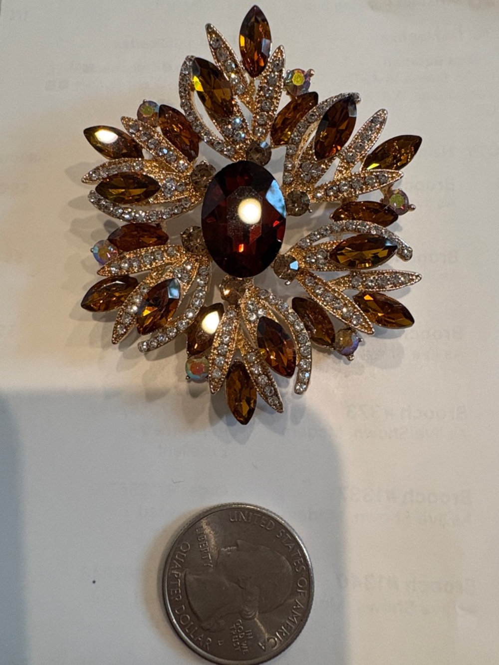 Vintage-Style Amber Crystal Floral Brooch/Pendant